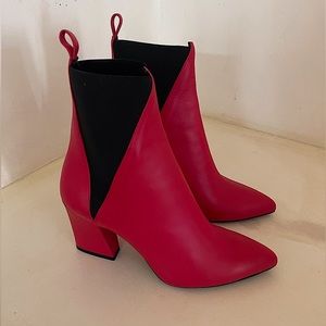 Aska Troy Red Calf Leather Booties Size 39.5 NWT Made in Italy